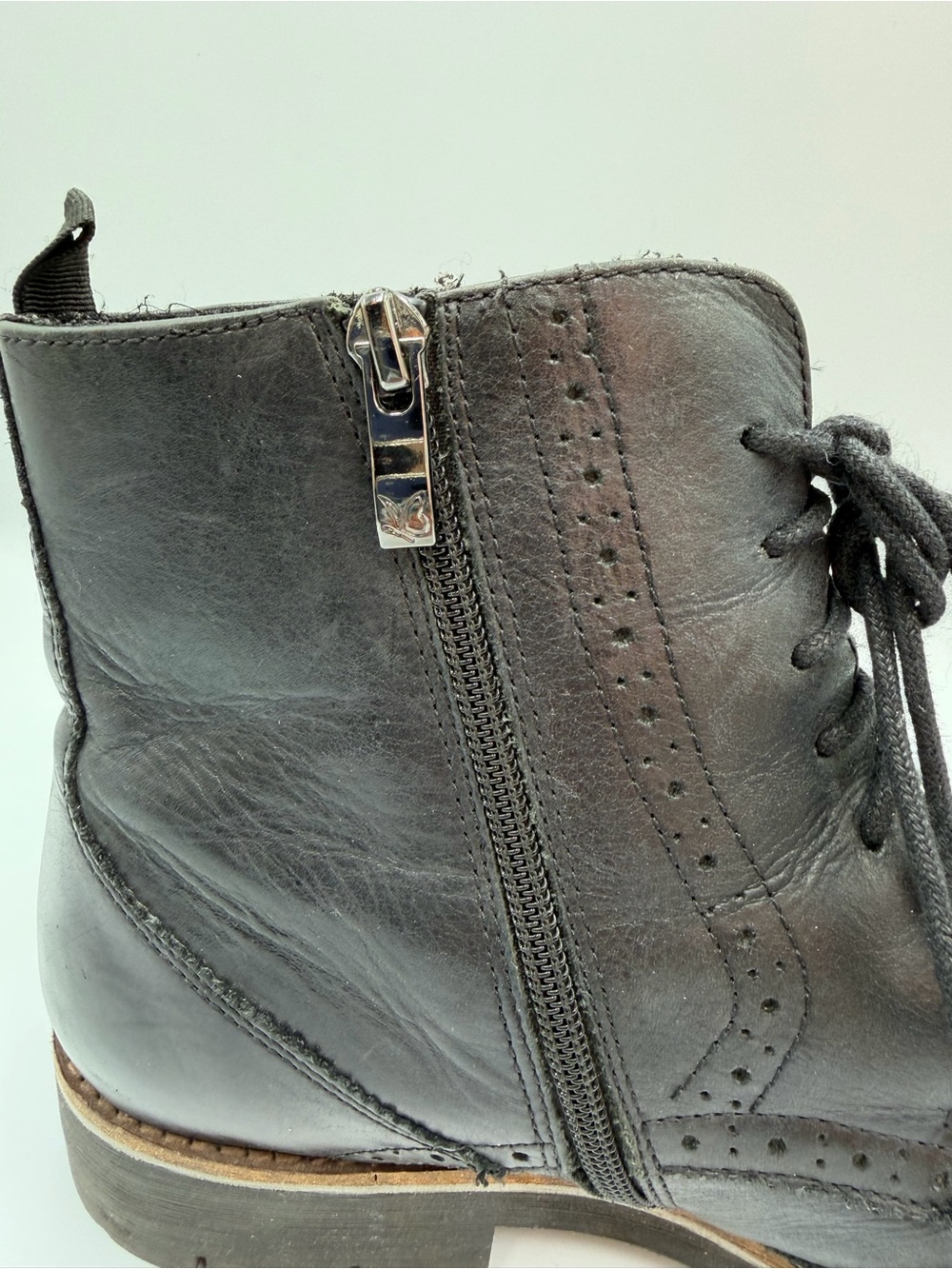 Caprice Leather Wingtip Brogue Boots US 9 EU 40 Dark Academia - Picture 8 of 13